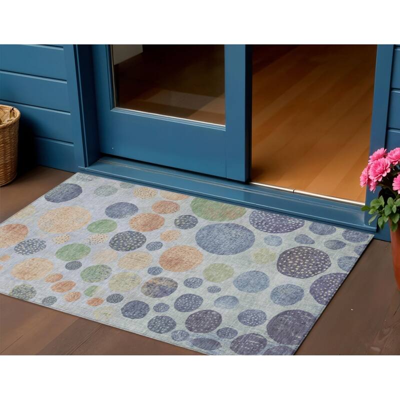 HomeRoots Geometric Transitional Rectangle Outdoor Rug - 3' x 5'