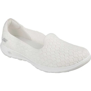 skechers go walk daisy