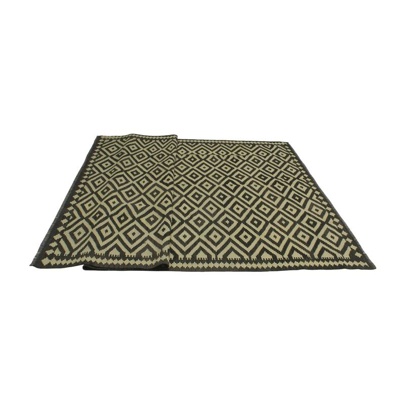 Hand-Woven Sangat Kilim Umayma Ivory/Black Rug - 6'3" x 9'7"