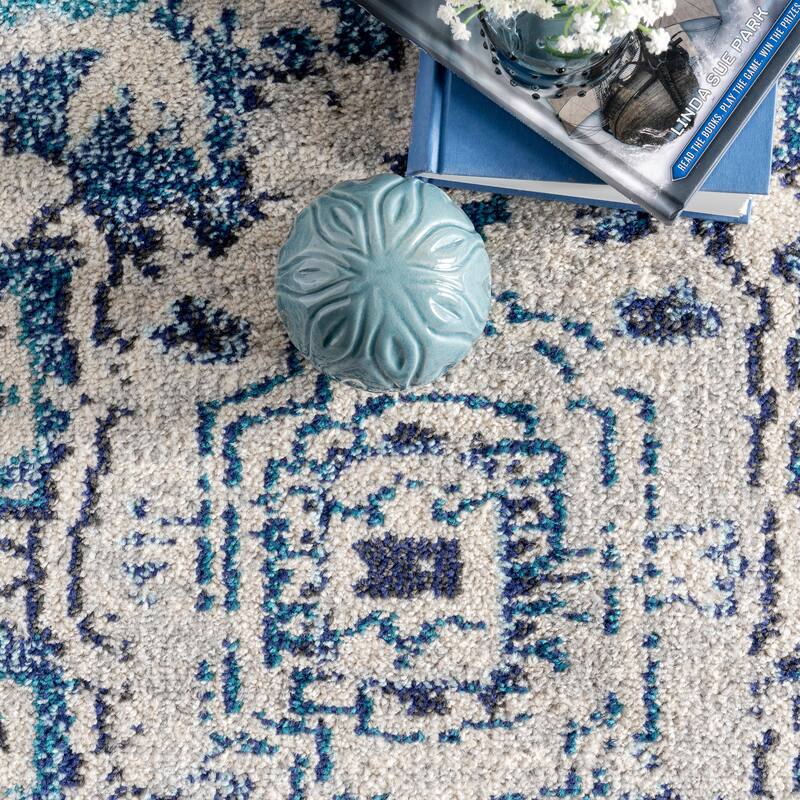 Nuloom Corbett Vintage Bohemian Area Rug