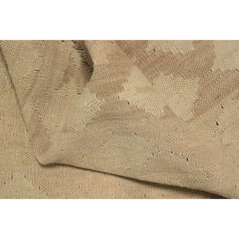 Hand Woven Oriental 100% Wool Carpet Southwestern Tribal Beige & Ivories Kilim Area Rug - 5' 8'' X 4' 0''