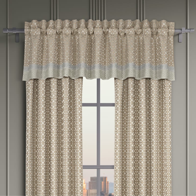 J. Queen New York Alaro Window Straight Valance - Spa