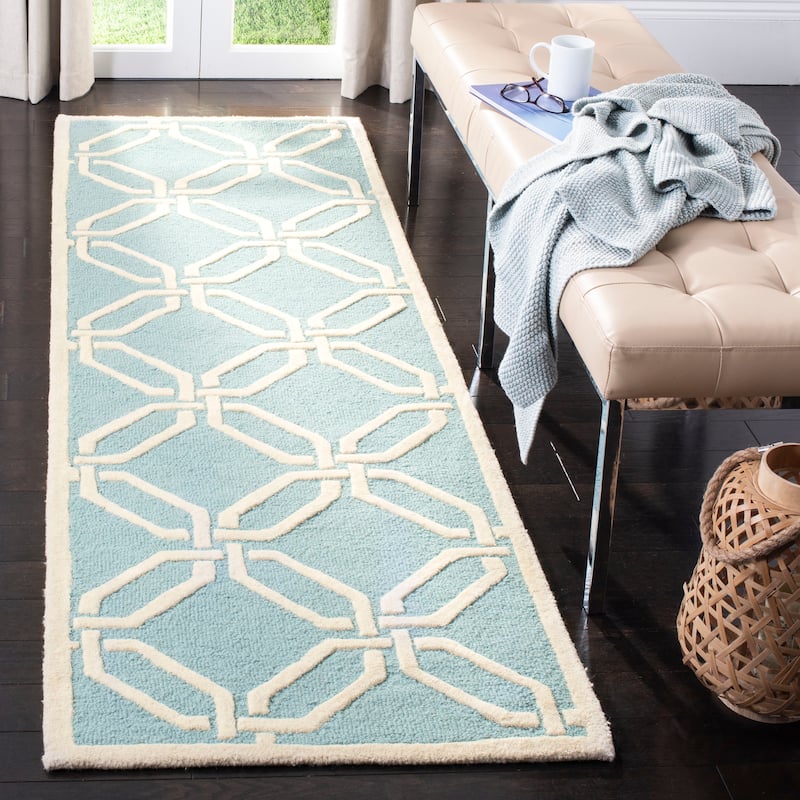 SAFAVIEH Handmade Cambridge Nhung Modern Moroccan Wool Rug