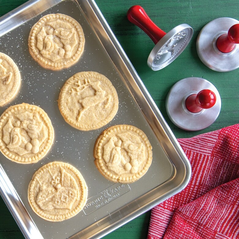 Shop Nordic Ware Yuletide Cast Cookie Stamps Overstock 30025669