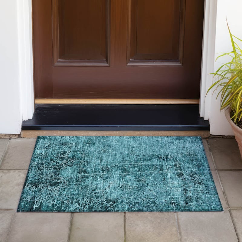 Machine Washable Indoor/ Outdoor Abstract Solid Chantille Rug
