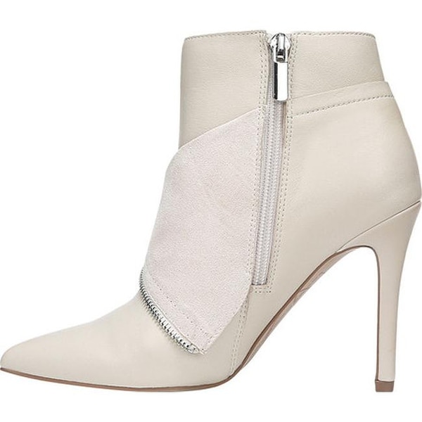 fergie admire bootie