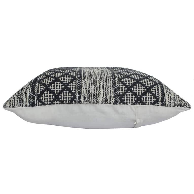 HomeRoots 20" X 20" Gray And Black 100% Cotton Geometric Zippered Pillow