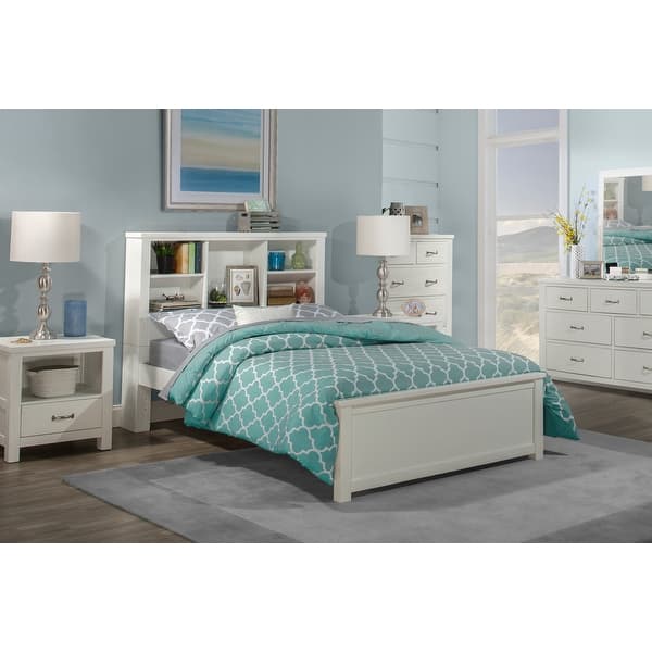 https://ak1.ostkcdn.com/images/products/is/images/direct/77f2c053469fa0f091566221377861a93265742b/Highlands-Bookcase-Bed.jpg?impolicy=medium