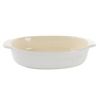 2.5 Quart Oval Stoneware Casserole in White