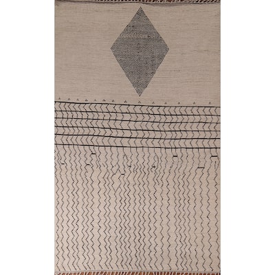 Moroccan Oriental Area Rug Hand-Knotted Beige Wool Carpet - 6'9"x 10'3"