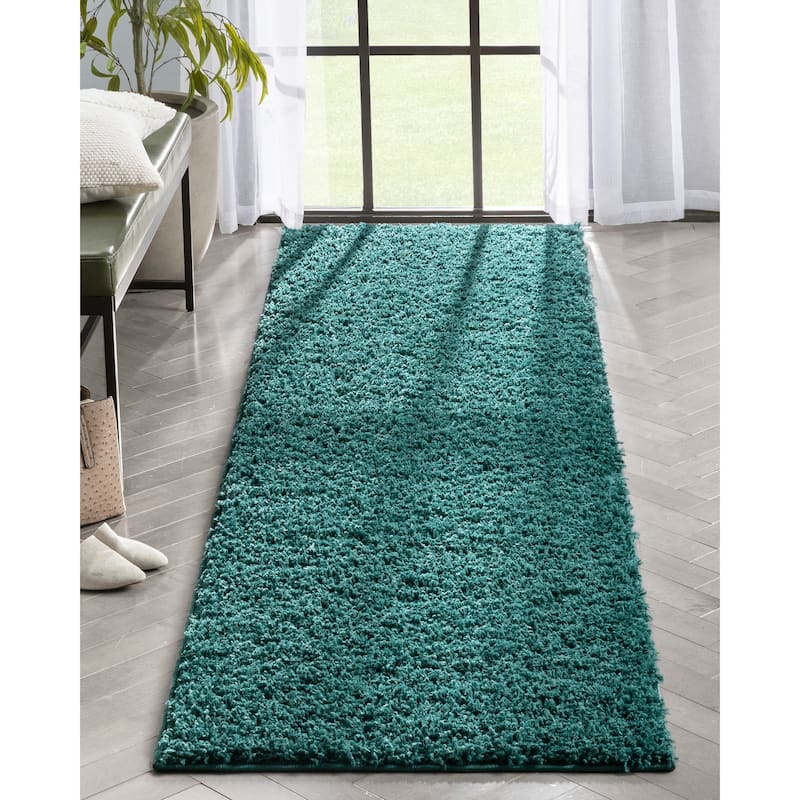 Well Woven Elle Basics Emerson Shag Area Rug - 2' 7" x 9' 6" - Green