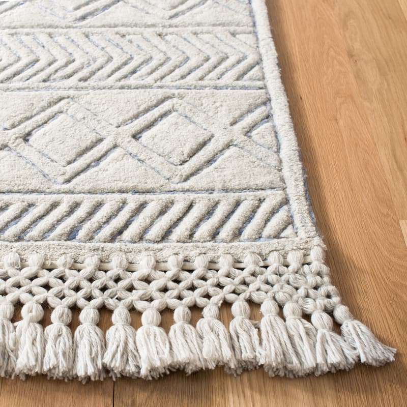 SAFAVIEH Handmade Casablanca Shag Jenney Tribal Wool Rug