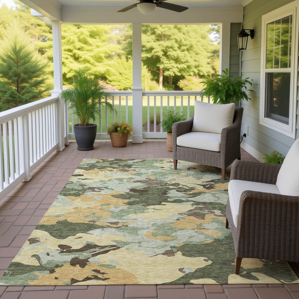 Machine Washable Indoor/ Outdoor Abstract Mexi Chantille Rug