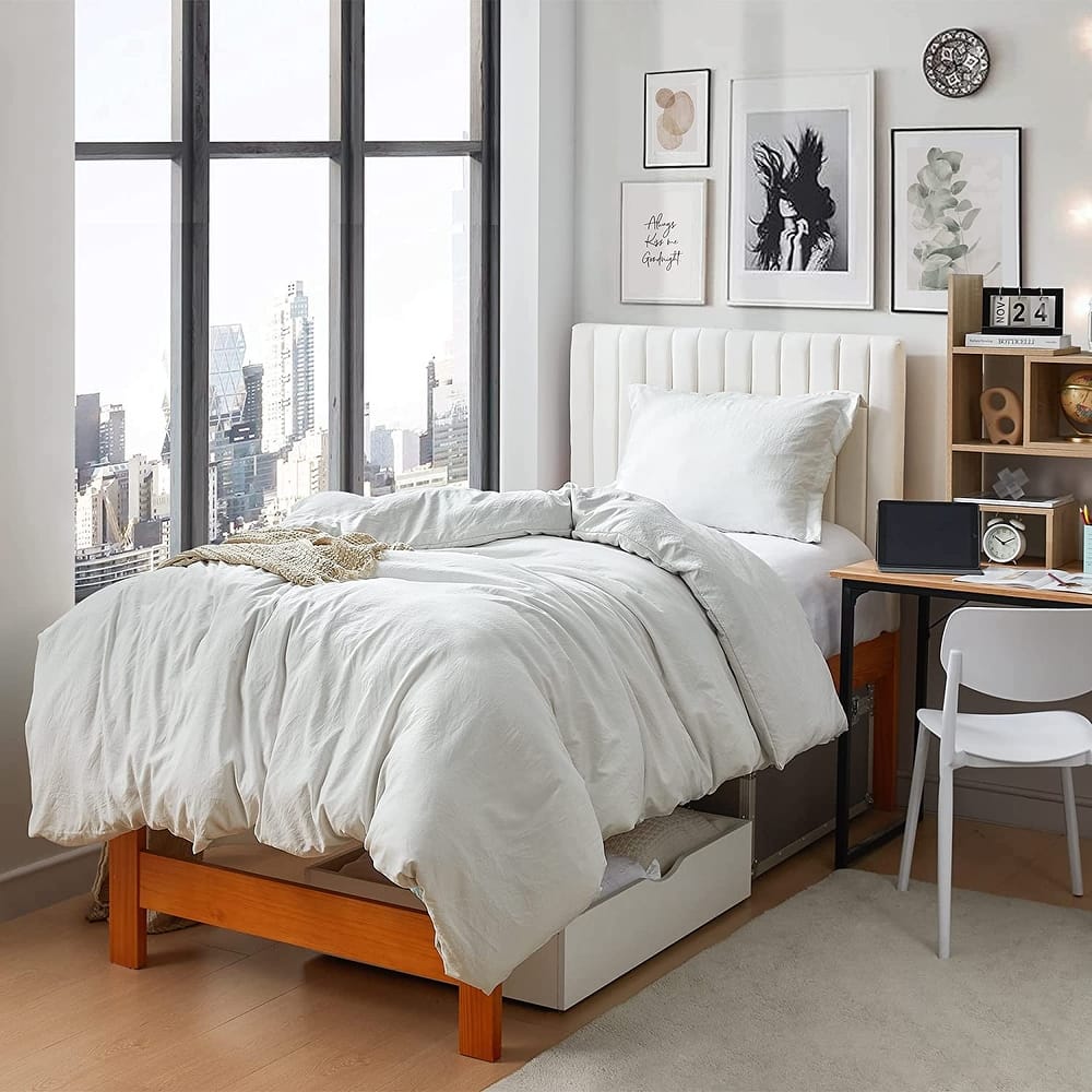 Porch & Den Arlinridge Comforter Set - Farmhouse White