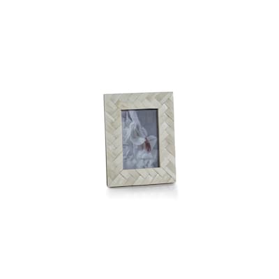 Bengkulu Bone Braided Photo Frame