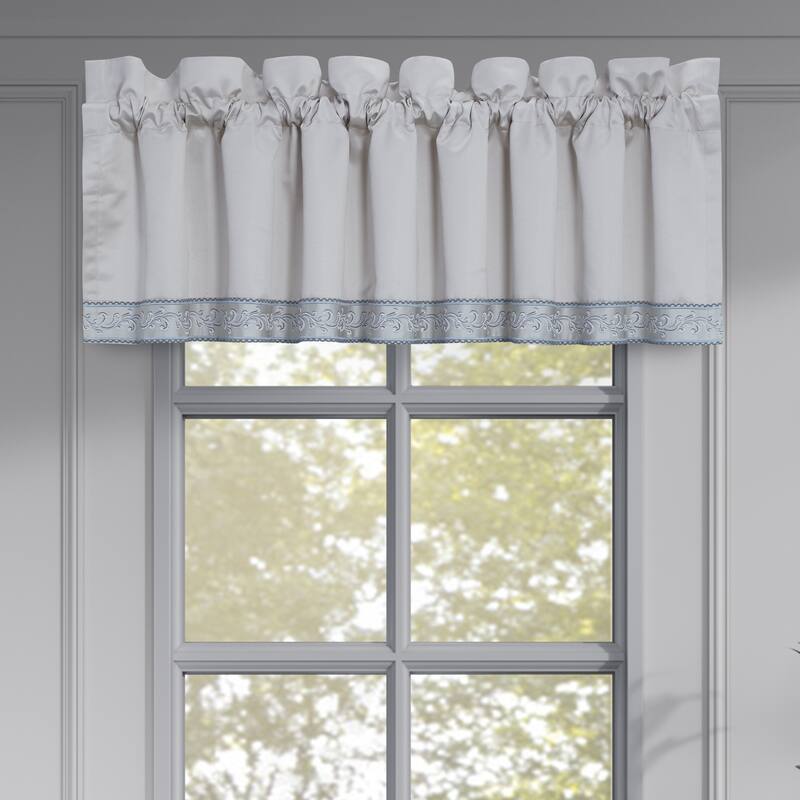 Boulevard Window Straight Valance