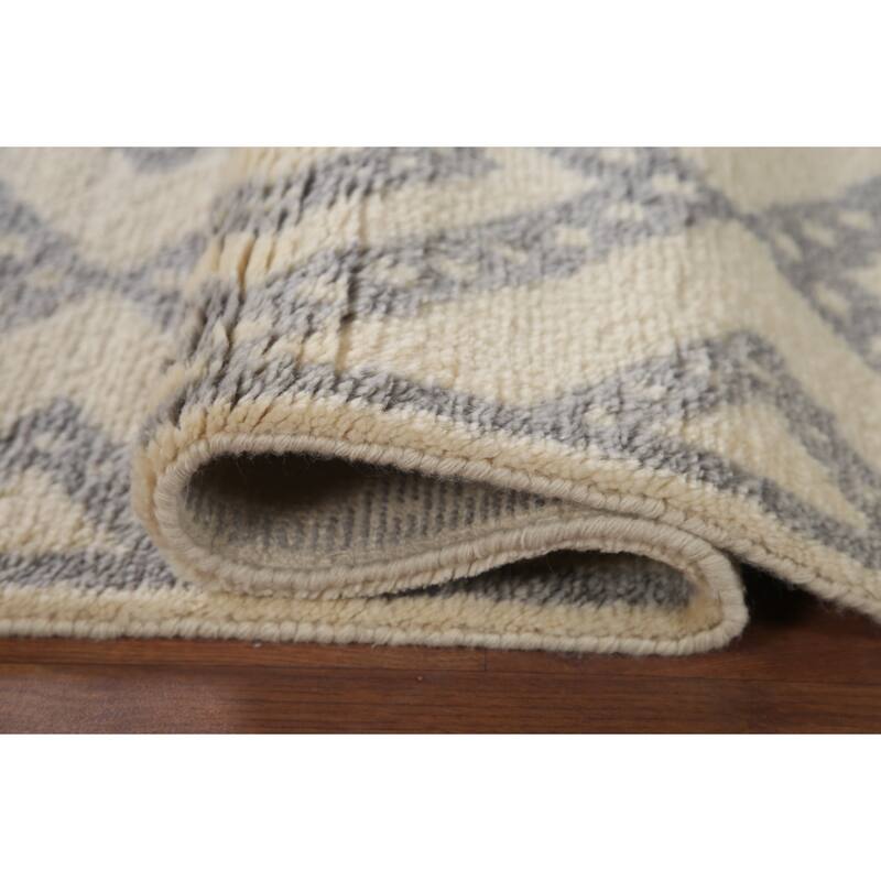Hand Knotted Oriental 100% Wool Carpet Modern Geometric Beige & Ivories Moroccan Area Rug - 7' 8'' X 5' 3''