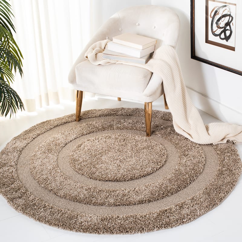 SAFAVIEH Florida Shag Carlinde Border 1.2-inch Thick Rug - 6'7" Round - Beige - Round
