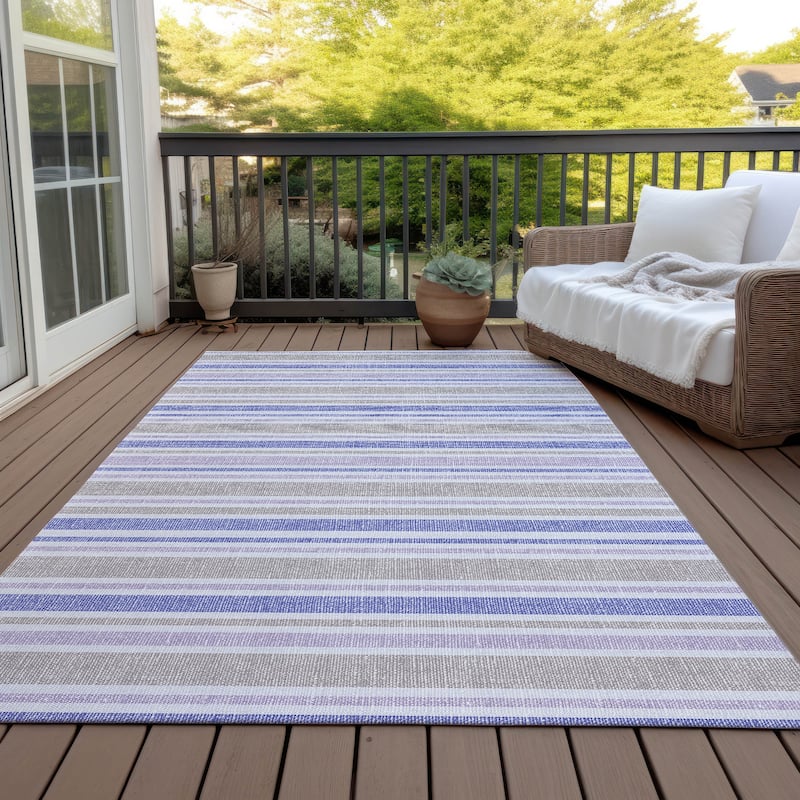 Machine Washable Indoor/ Outdoor Thin Cabana Stripe Chantille Rug - Navy - 2'6" x 3'10"