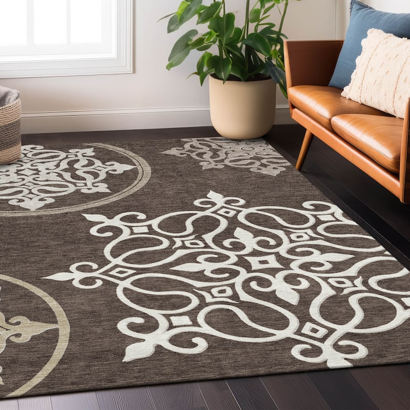 Machine Washable Indoor/ Outdoor Chantille Bold Medallion Rug