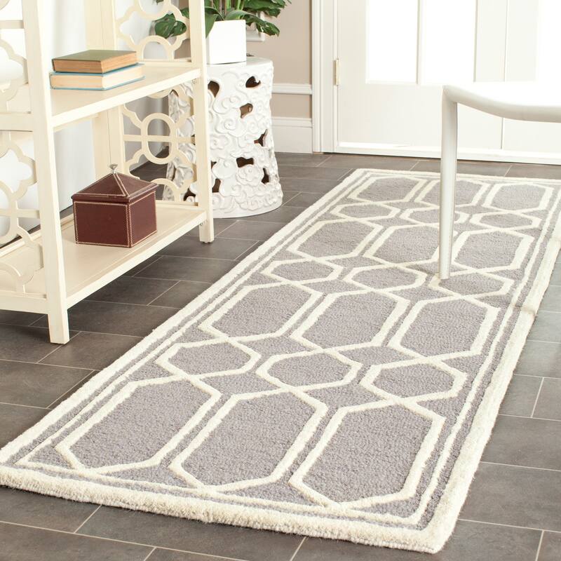 SAFAVIEH Handmade Cambridge Rhea Modern Moroccan Wool Rug