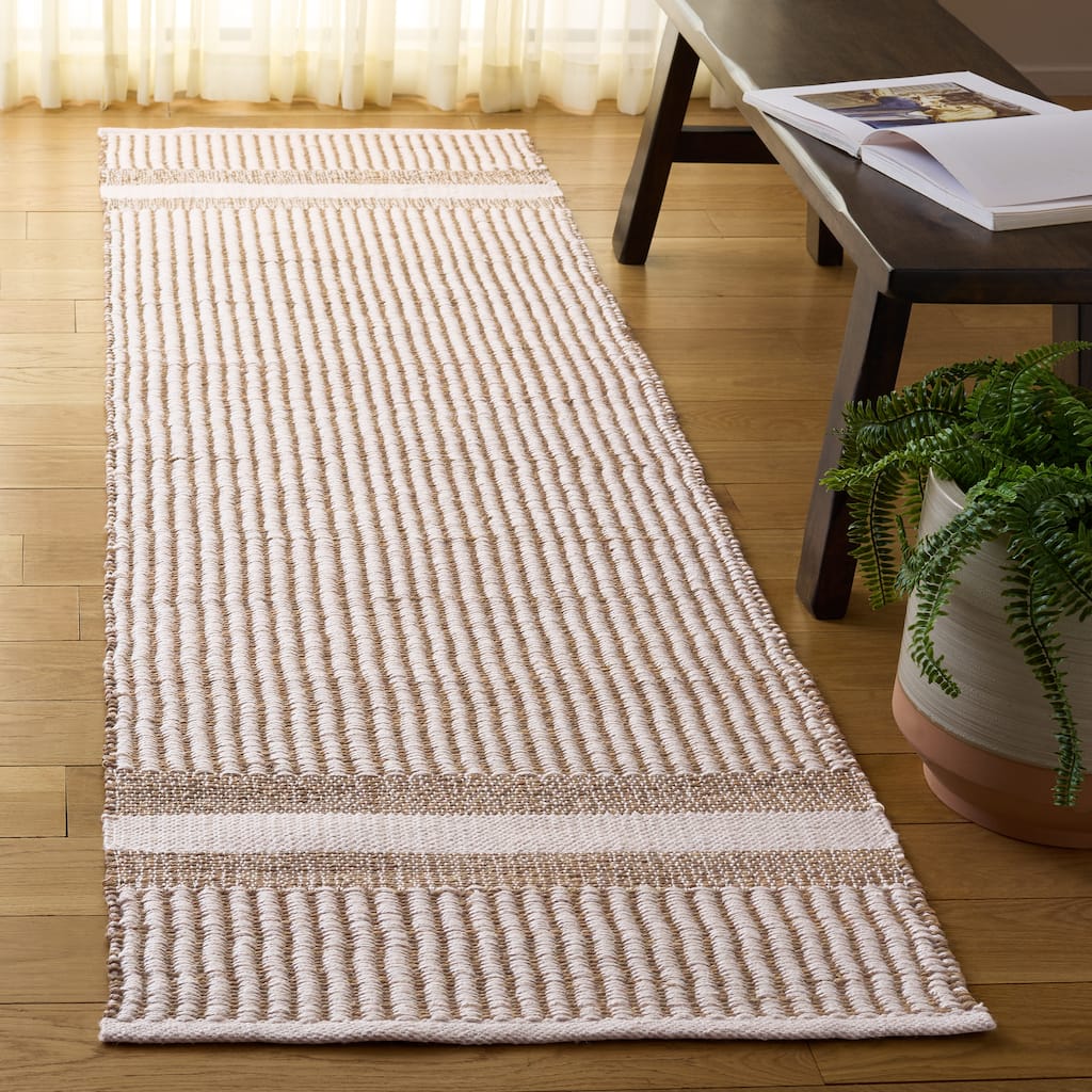 SAFAVIEH Handmade Natural Fiber Fevzije Farmhouse Seagrass Rug