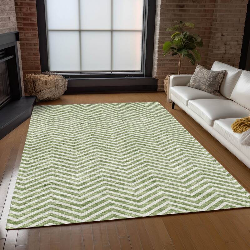 Machine Washable Indoor/ Outdoor Chantille Chevron Stripe Rug