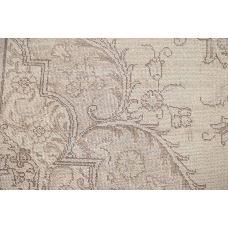 Hand Knotted Oriental 100% Wool Carpet Traditional Medallion Beige & Ivories Tabriz Area Rug - 9' 4'' X 6' 3''