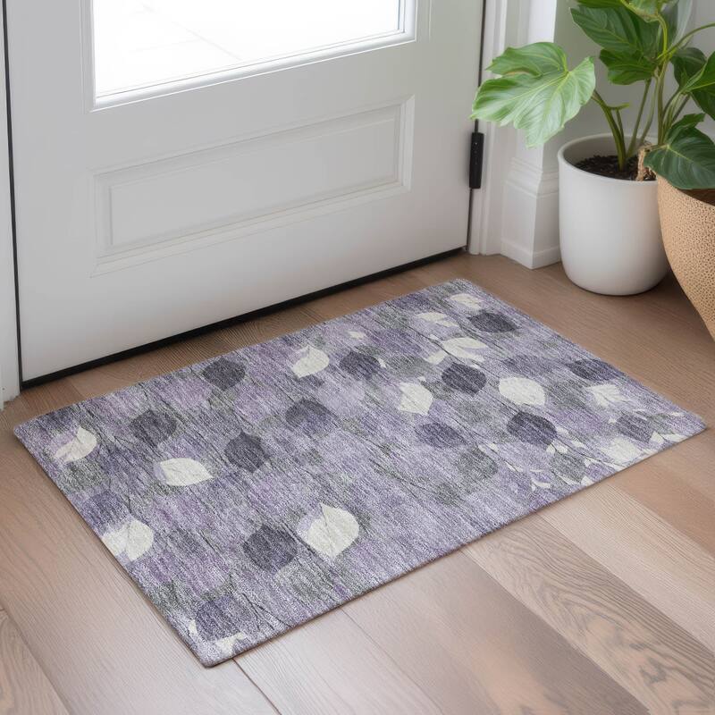 Machine Washable Indoor/ Outdoor Floral Mila Chantille Rug