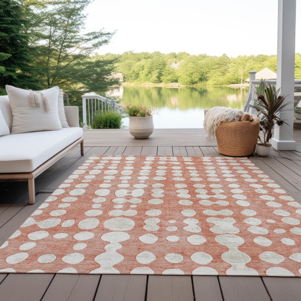 Machine Washable Indoor/ Outdoor Chantille Dots Abstract Rug
