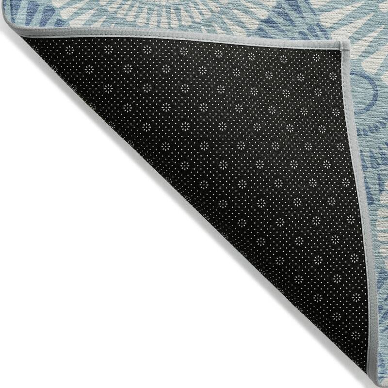 HomeRoots Geometric Transitional Rectangle Outdoor Rug