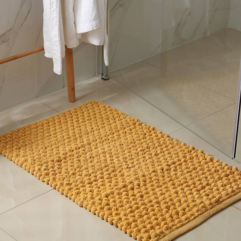 Non-Slip Bathroom Rugs, Polyester Bath Mat, Machine Washable Beige Cobblestone Pattern 23.62"x15.75"