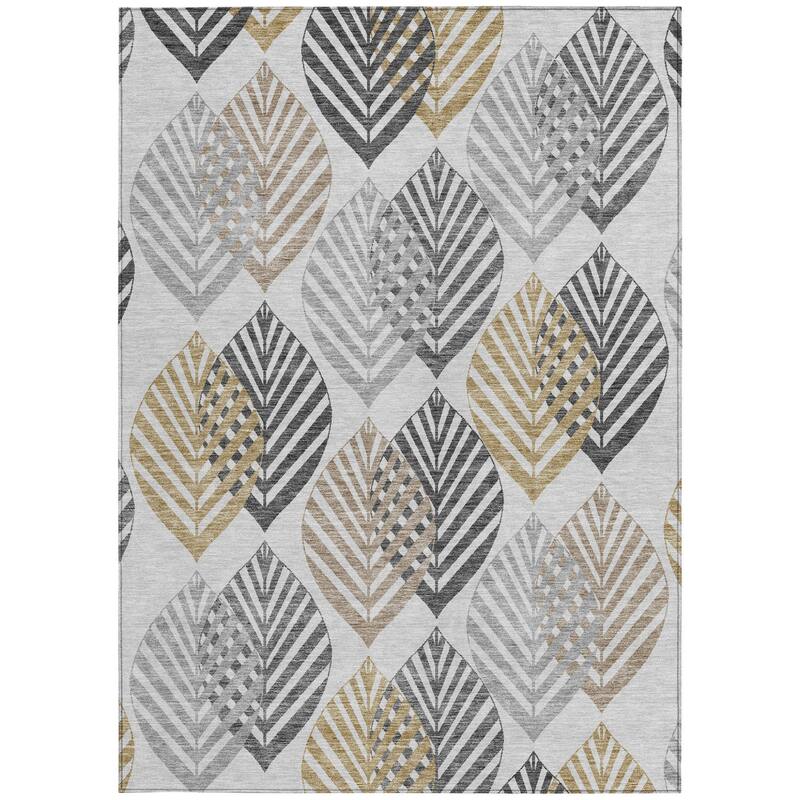 HomeRoots Floral Transitional Rectangle Outdoor Rug