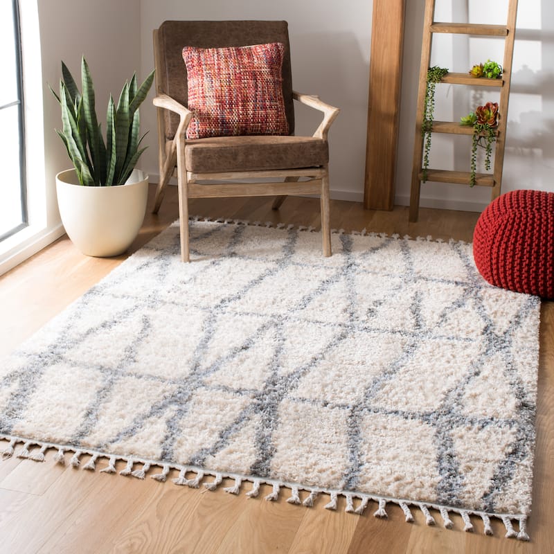 SAFAVIEH Berber Fringe Toyoko Madie Trellis Rug - 8' x 10' - Cream/Grey