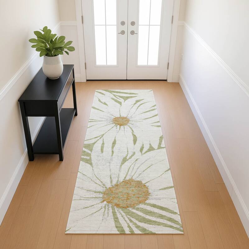 Machine Washable Indoor/ Outdoor Floral Chantille Rug