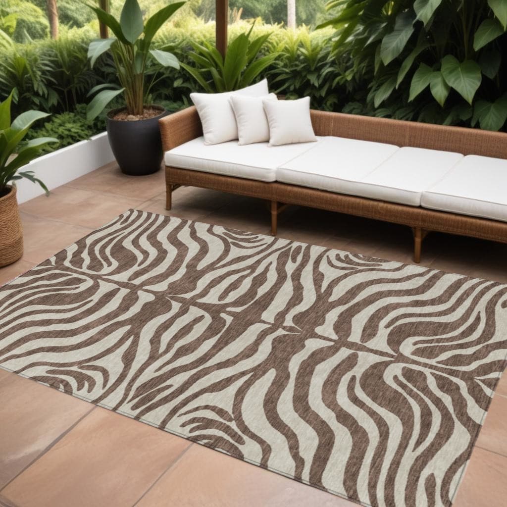 HomeRoots Animal Print Transitional Rectangle Outdoor Rug