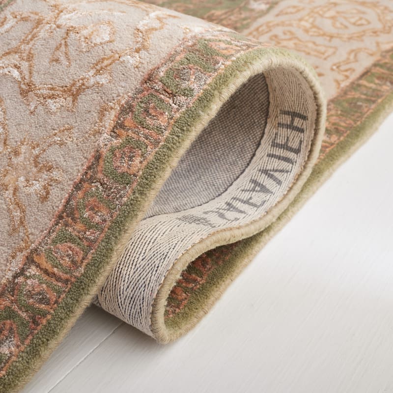 SAFAVIEH Handmade Silk Road Jalissa Traditional Oriental Wool Rug