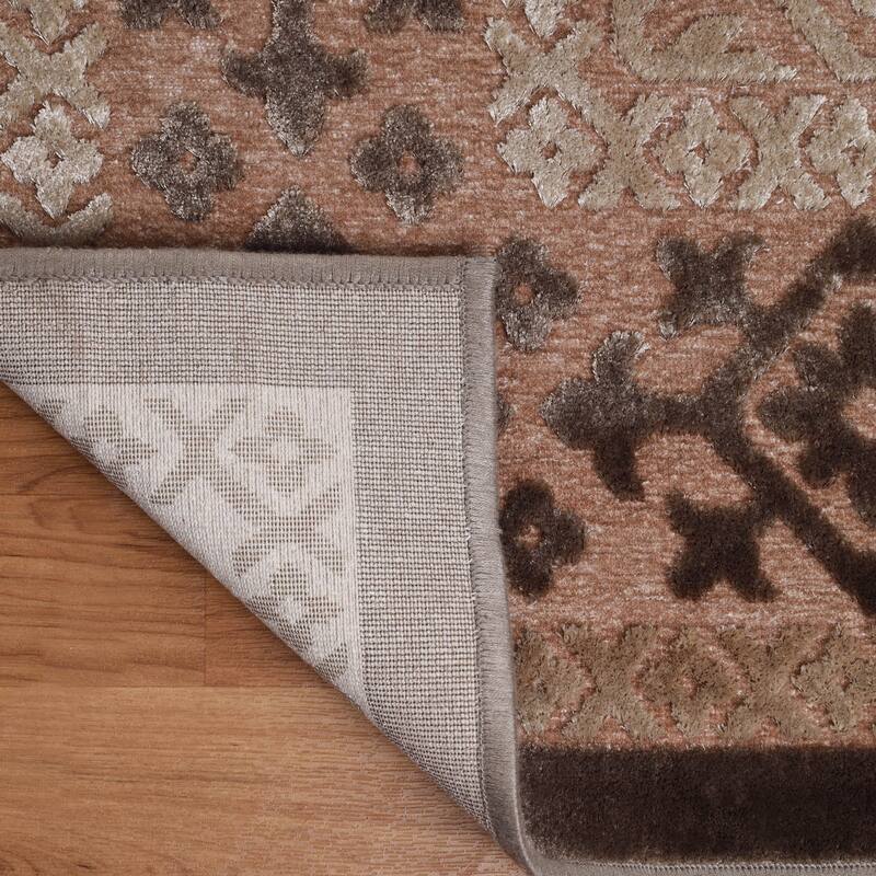 Superior Floral Medallion Sculpted High-Low Pile Polyester Area Rug