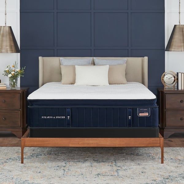 Stearns & Foster Reserve 16inch Plush Euro Pillowtop Mattress Set