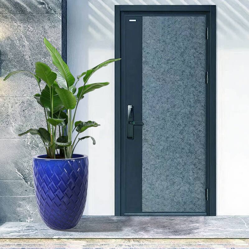 Elegant Ceramic Pot with Diamond Pattern for Indoor-Outdoor Plants