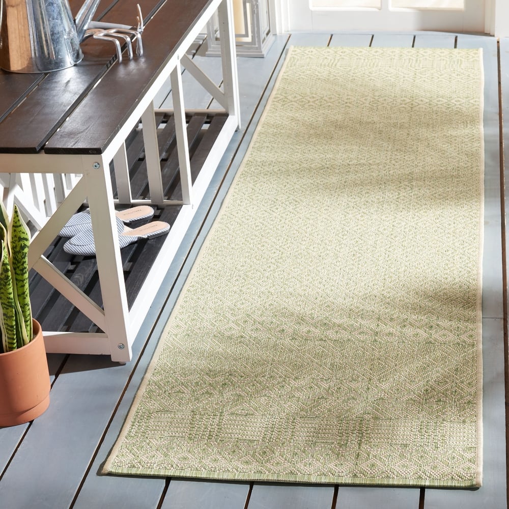 SAFAVIEH Courtyard Shikibu Indoor/ Outdoor Waterproof Patio Backyard Rug