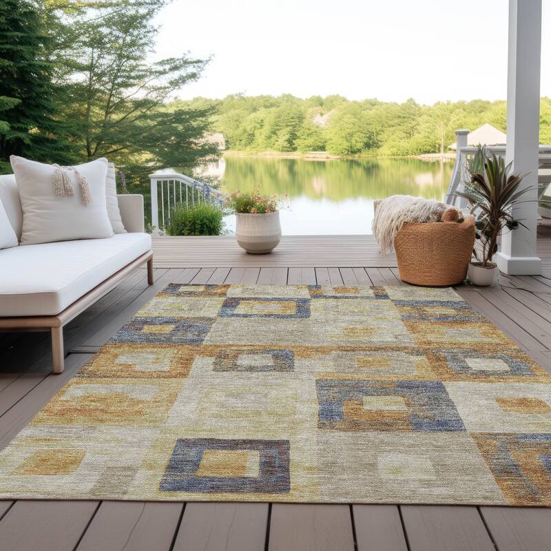 Machine Washable Indoor/ Outdoor Contemporary Blocks Chantille Rug