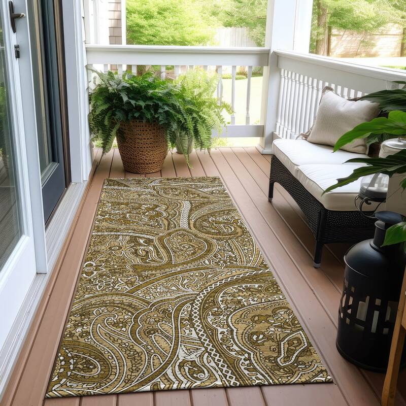 Machine Washable Indoor/ Outdoor Chantille Traditional Paisley Rug