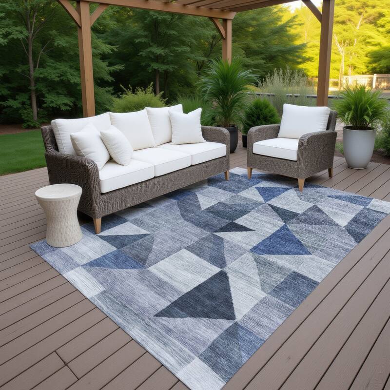 Machine Washable Indoor/ Outdoor Geo Rubi Chantille Rug