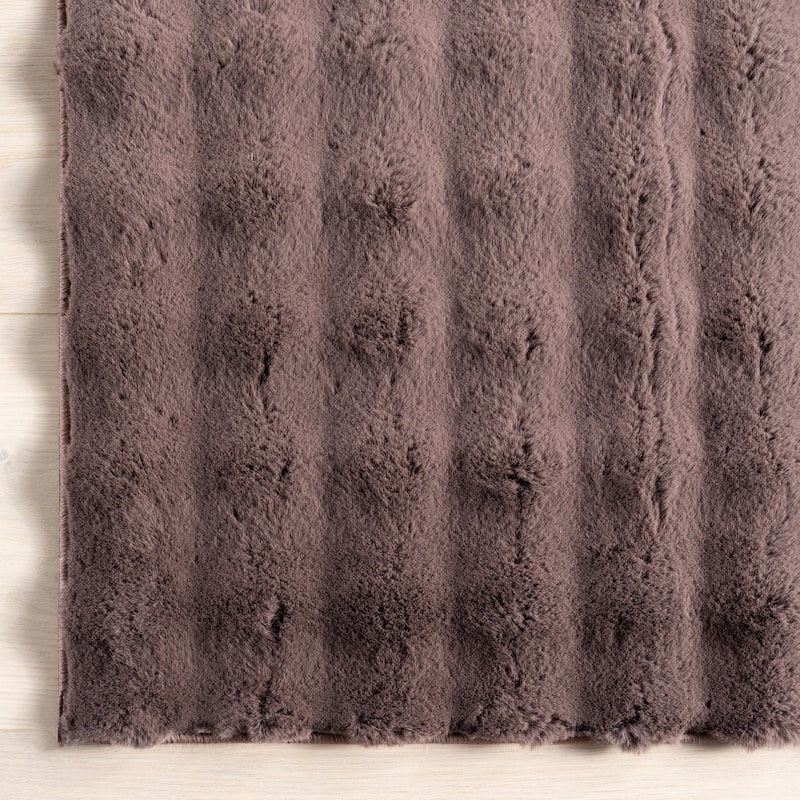 Nuloom Jeni Solid Plush Machine Washable Area Rug