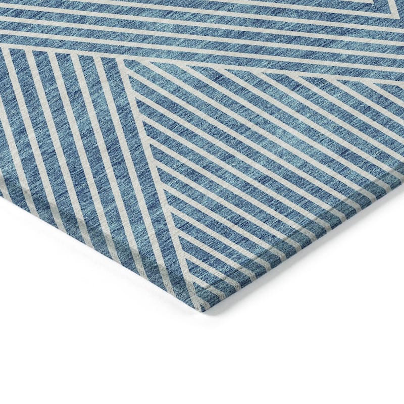 HomeRoots Geometric Transitional Rectangle Outdoor Rug
