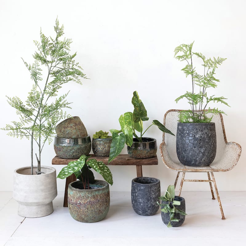Textured Terra-cotta Planters, Set of 2 - 14.6"L x 14.6"W x 8.7"H