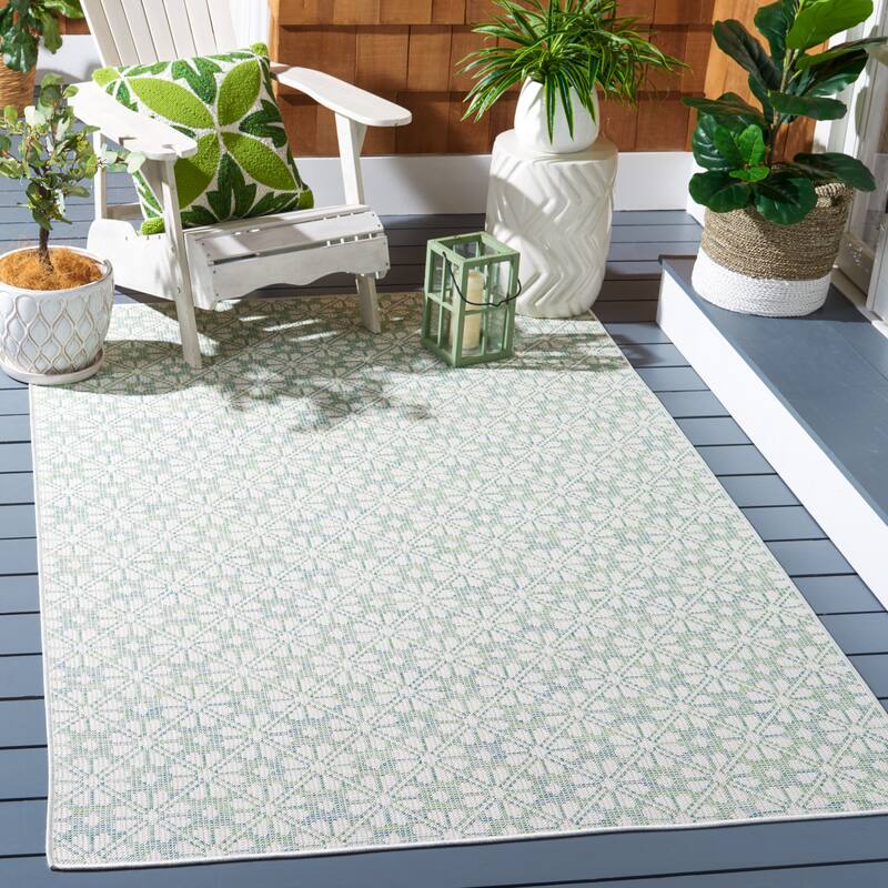 Martha Stewart by SAFAVIEH Matty Indoor/ Outdoor Rug