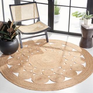 SAFAVIEH Natural Fiber Mariele Farmhouse Rug - Natural - 5' Round