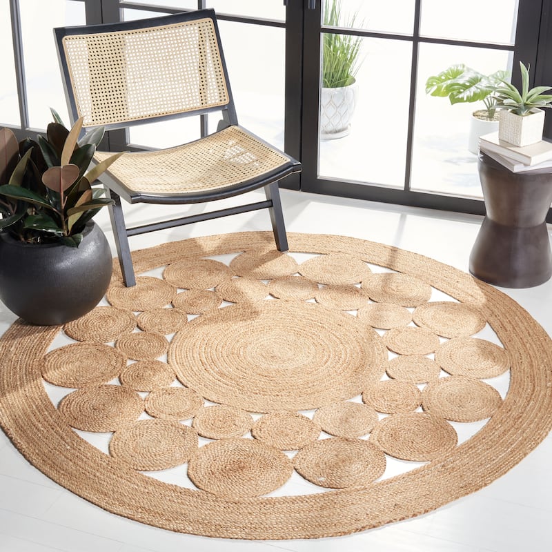 SAFAVIEH Natural Fiber Mariele Farmhouse Rug - Natural - 6' Round